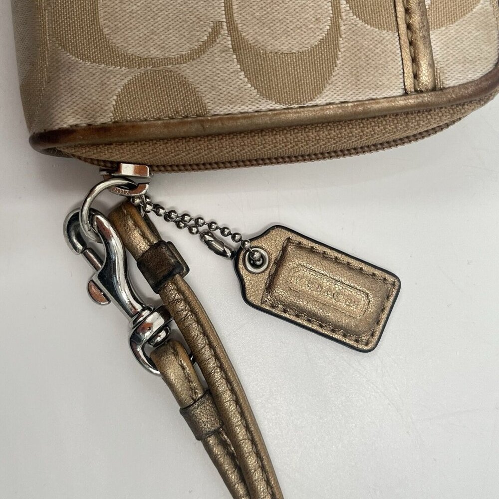 Coach Gold Signature C Logo Zip Around Wristlet Wallet - Picture 3 of 6